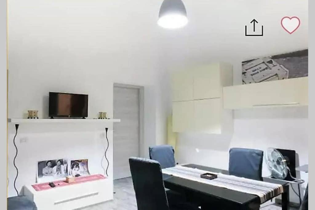Luxury Apartment Napoleone Rome Exterior photo